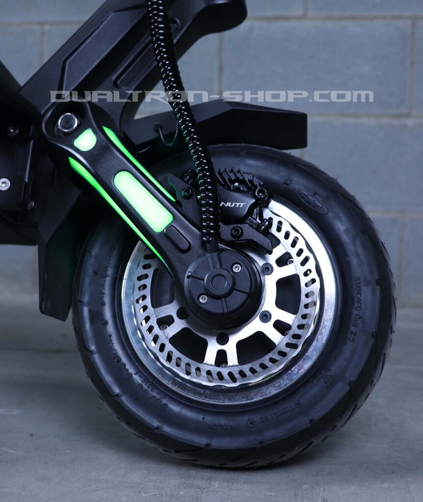 Galería del scooter eléctrico Dualtron Storm